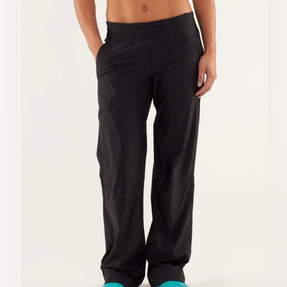 Lululemon Run: Dog Runner Pant
Black
